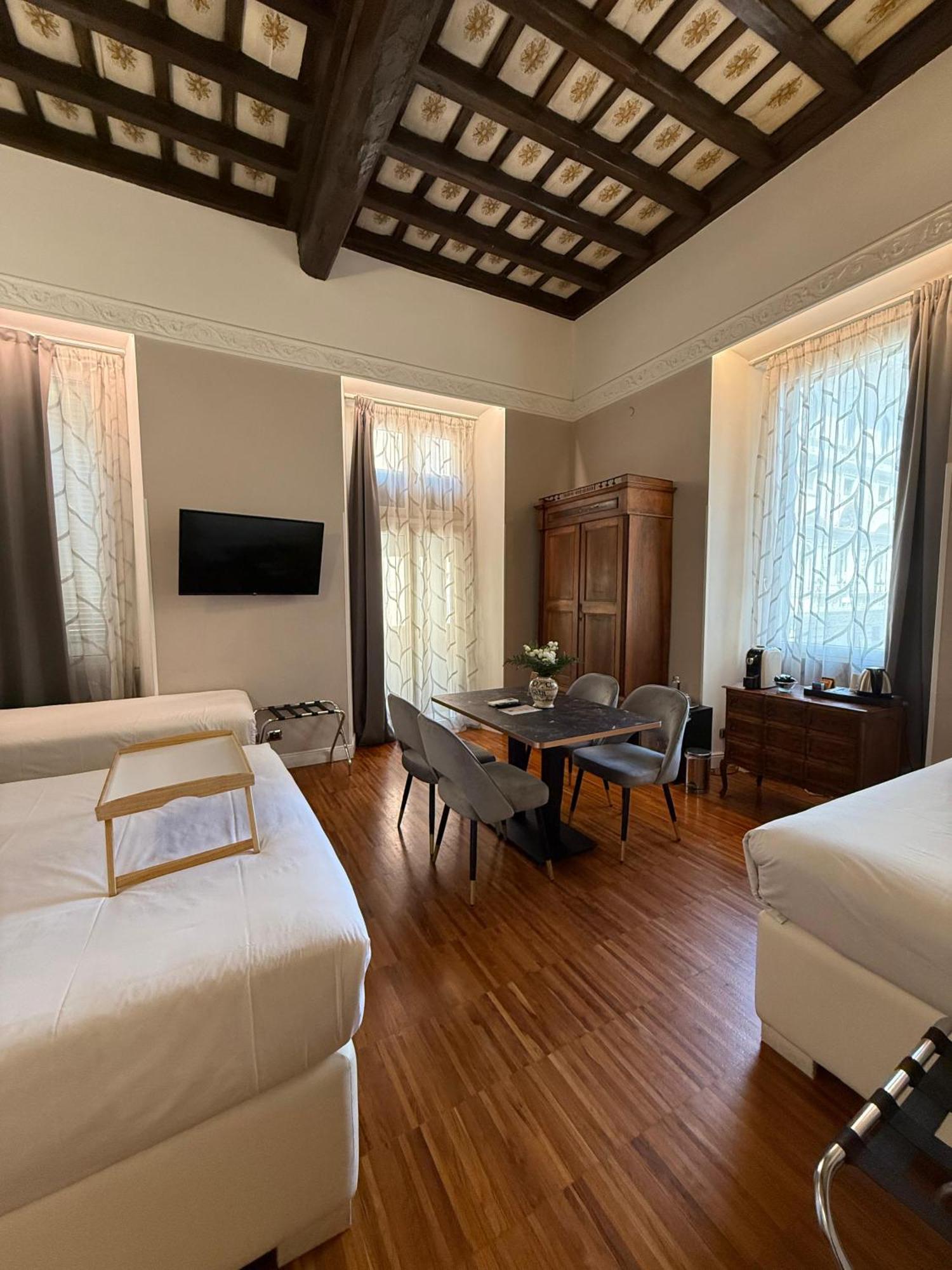 I Tre Moschettieri - D'Artagnan Bed & Breakfast Рим Екстериор снимка