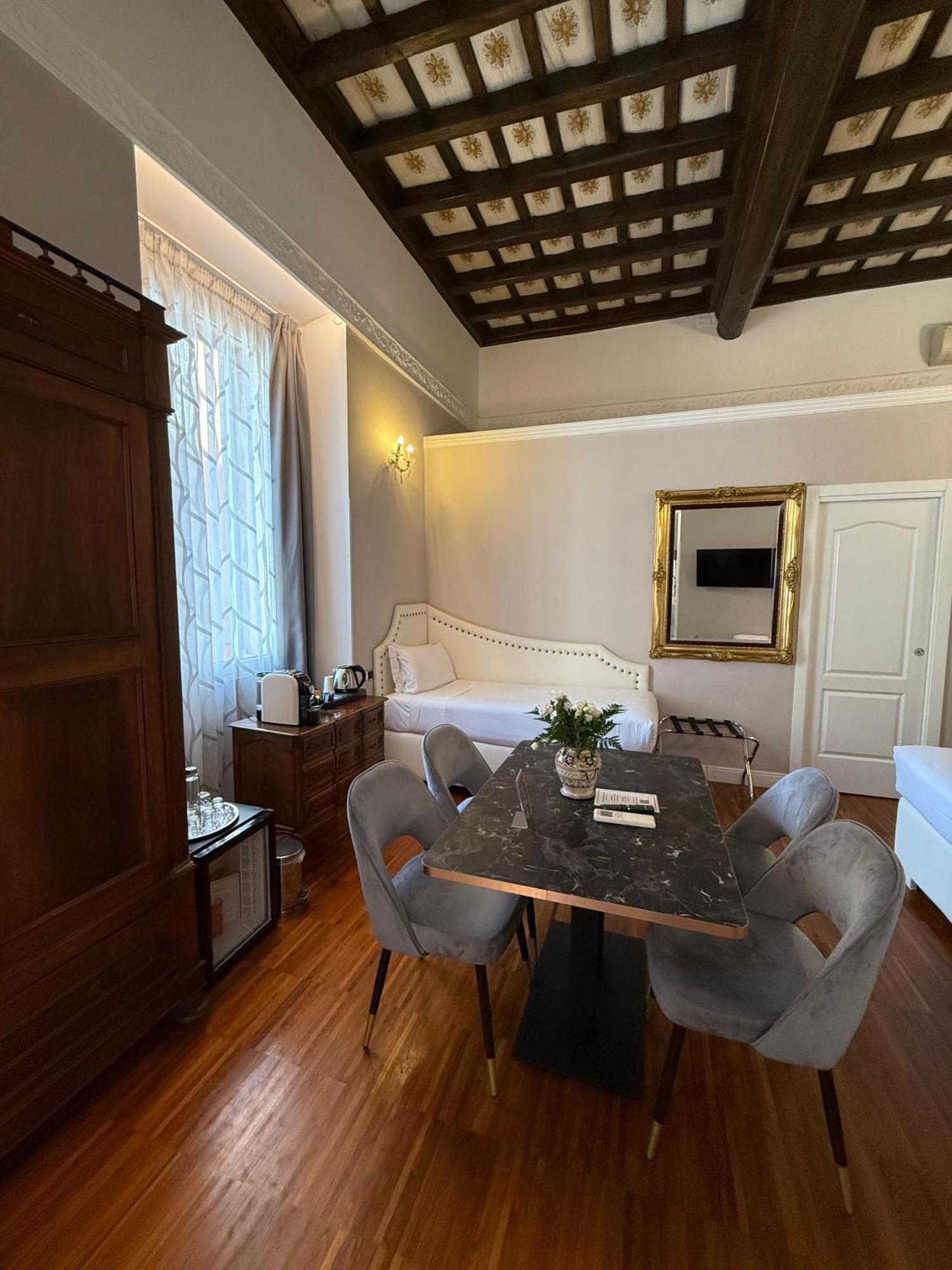 I Tre Moschettieri - D'Artagnan Bed & Breakfast Рим Екстериор снимка